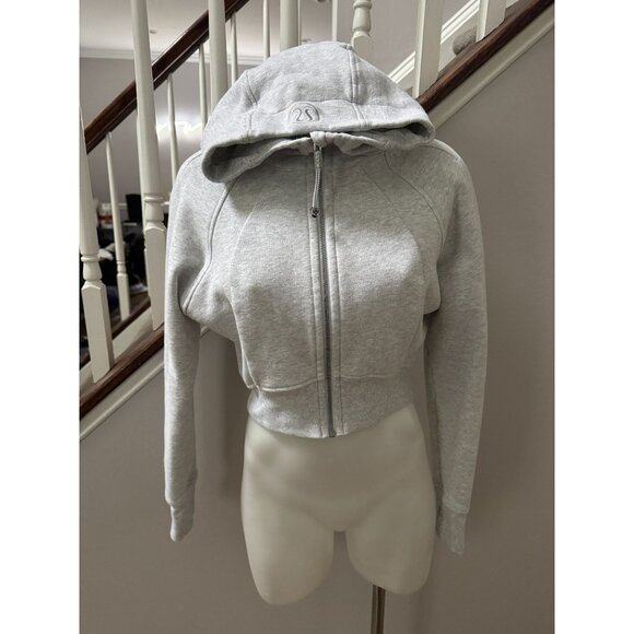 Lululemon Scuba Full-Zip Cropped Hoodie Size 4 - Picture 1 of 8